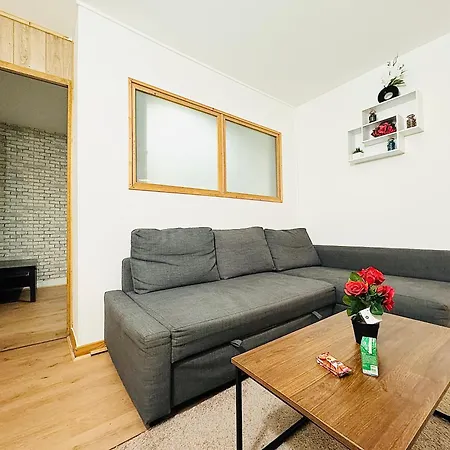 Apartment Superbe 2 Pieces Avec Grande Terrasse *