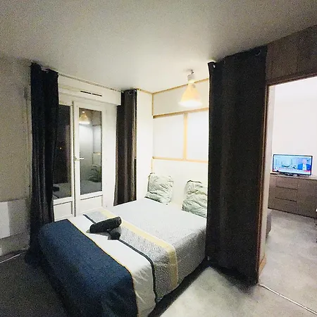 Apartment Superbe 2 Pieces Avec Grande Terrasse Melun